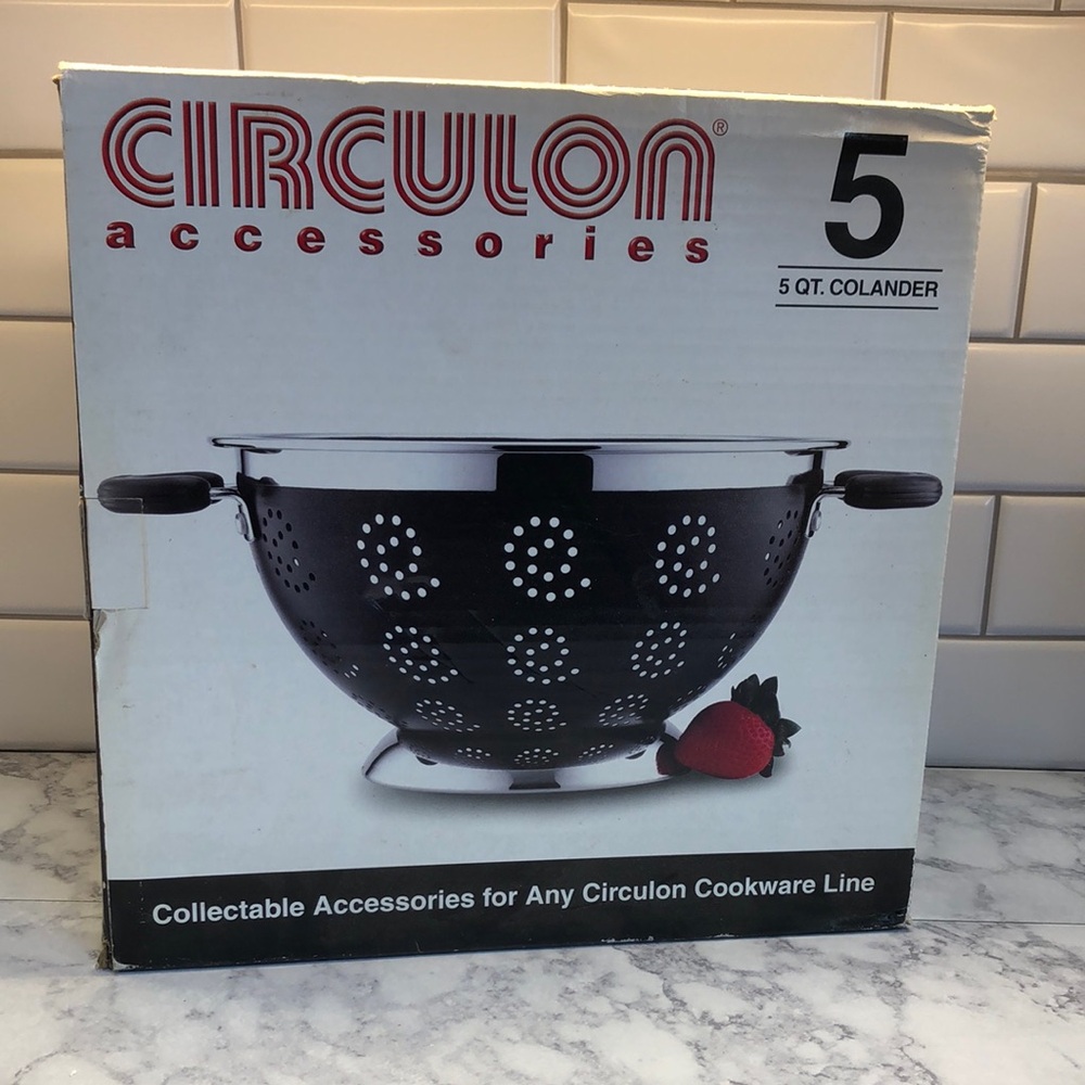 Black Colander